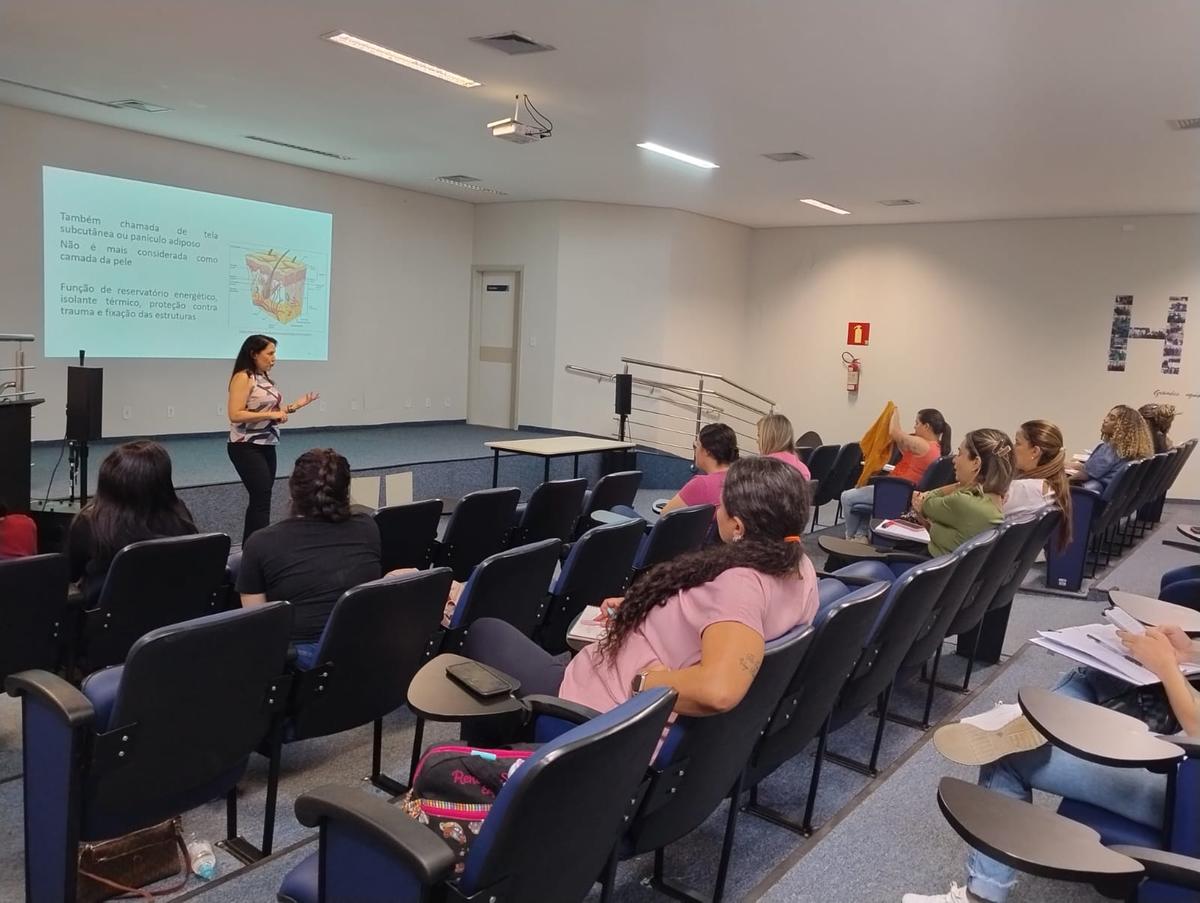 A iniciativa busca fortalecer a atuação dos profissionais no cuidado domiciliar, especialmente no atendimento a pacientes assistidos pelo Programa Melhor em Casa. (Foto/Divulgação)