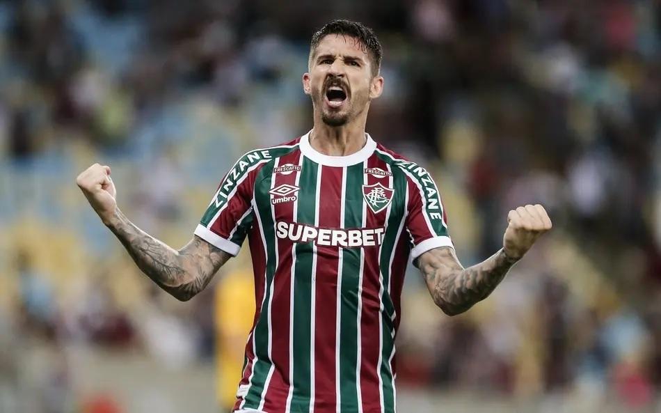 Everaldo deu a vitória ao Fluminense (Foto/Lucas Merçon)