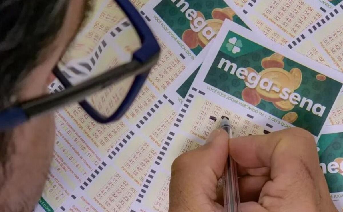 Cada aposta que acertou cinco dezenas vai receber R$ 22.818,11 (Foto/Rafa Neddermeyer/Agência Brasil/Arquivo)