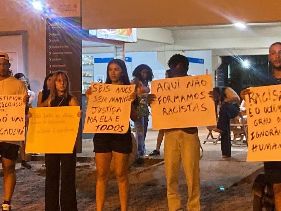 Na época, estudantes realizaram ato de repúdio contra o caso e a favor das estudantes (Foto/Ágora Negra/Divulgação)