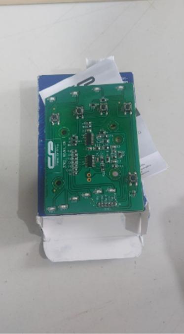 Placa de lavadora de roupas está entre as peças furtadas e apreendidas com o homem detido por receptação no São Benedito. (Foto/Divulgação)