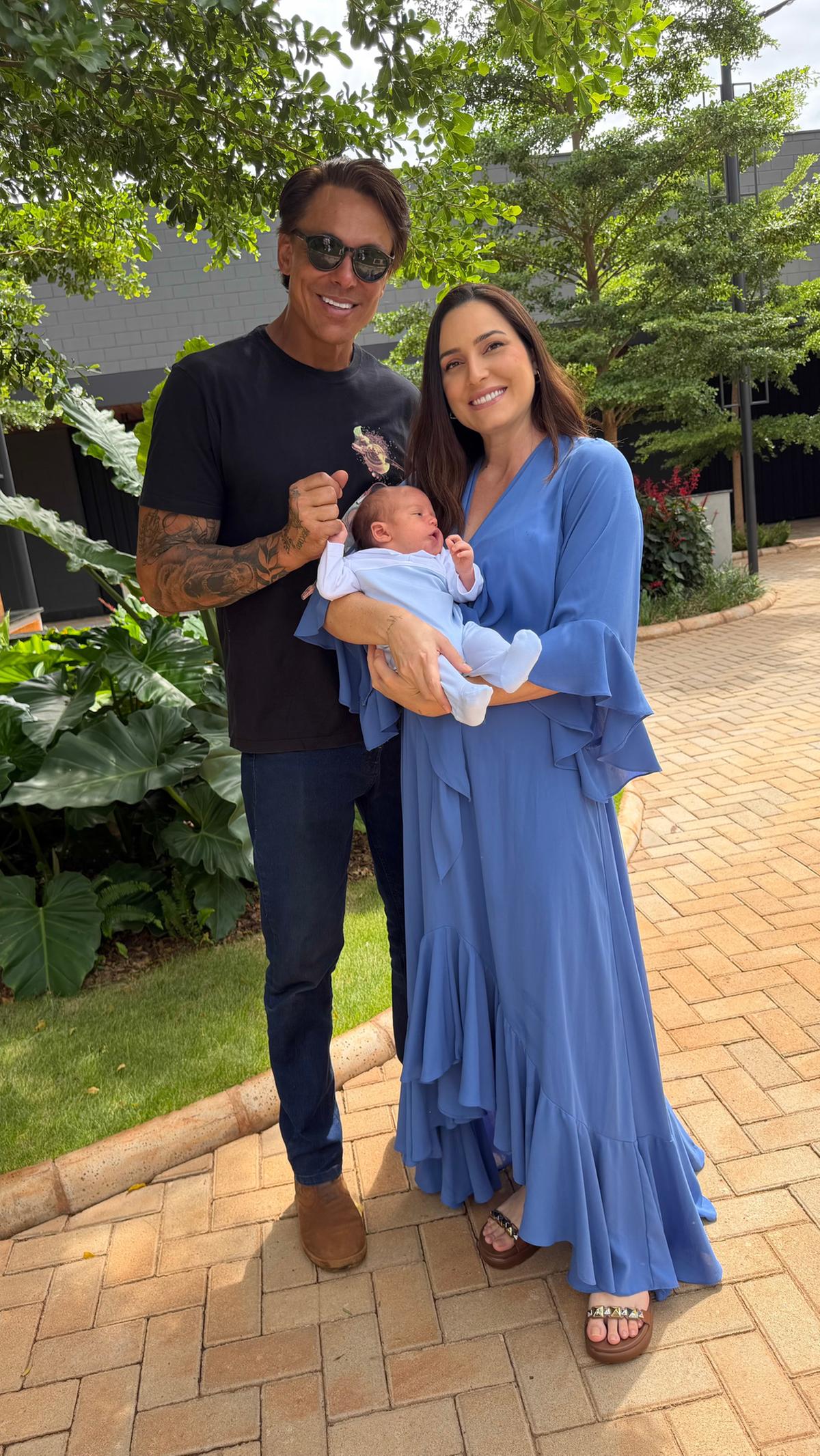 A influenciadora Kaká Borges e o marido Xampu curtem momentos especiais ao lado do filhote João Antônio. Uma fofura! (Foto/Arquivo pessoal)