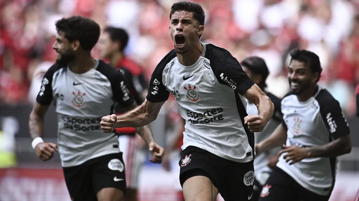 Gabriel Paulista comemora gol do Corinthians contra o Flamengo na final da Supercopa do Brasil. (Foto/Reprodução)