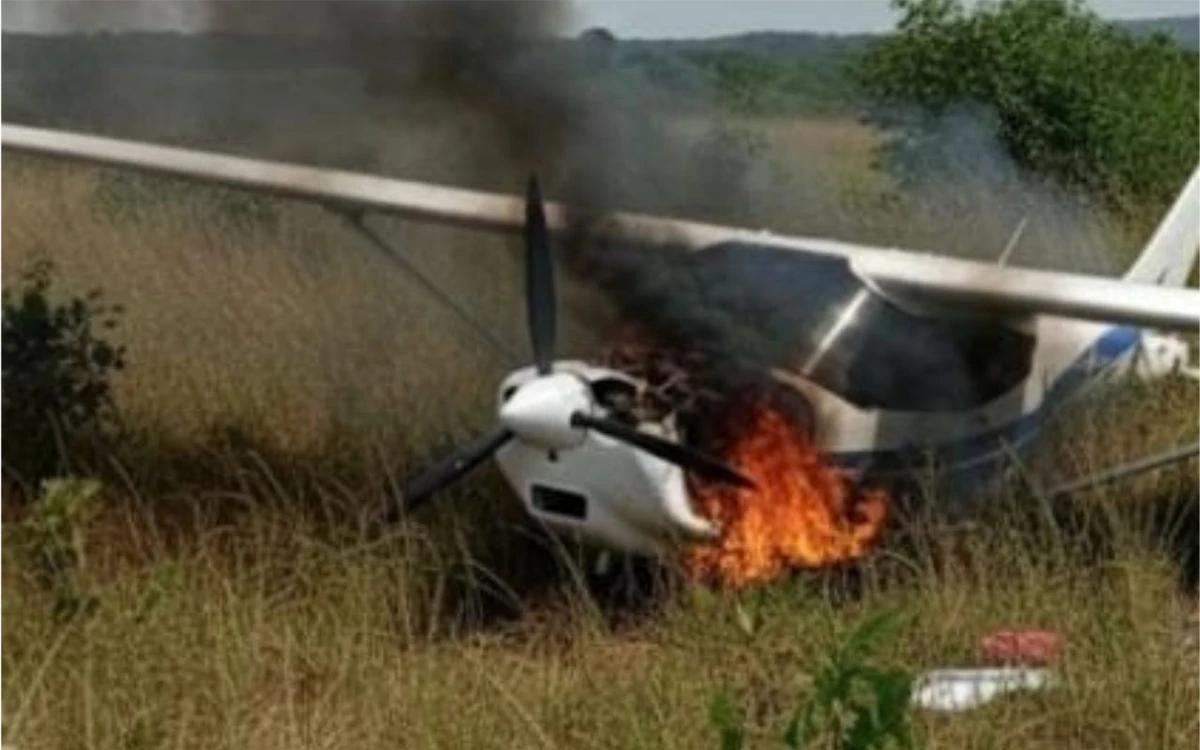 Aeronave foi tomada pelas chamas. (Foto/Arquivo pessoal)