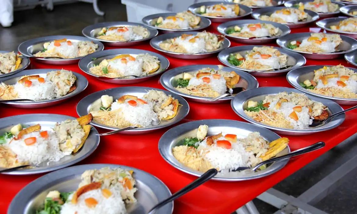 O ministro da Educação, Camilo Santana, destacou que o reajuste será aplicado na primeira parcela do cronograma de pagamentos. (Foto/Seduc/AM)