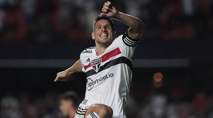 A alegria está de volta no São Paulo. Calleri fez um dos gols do São Paulo (Foto/Rubens Siri)