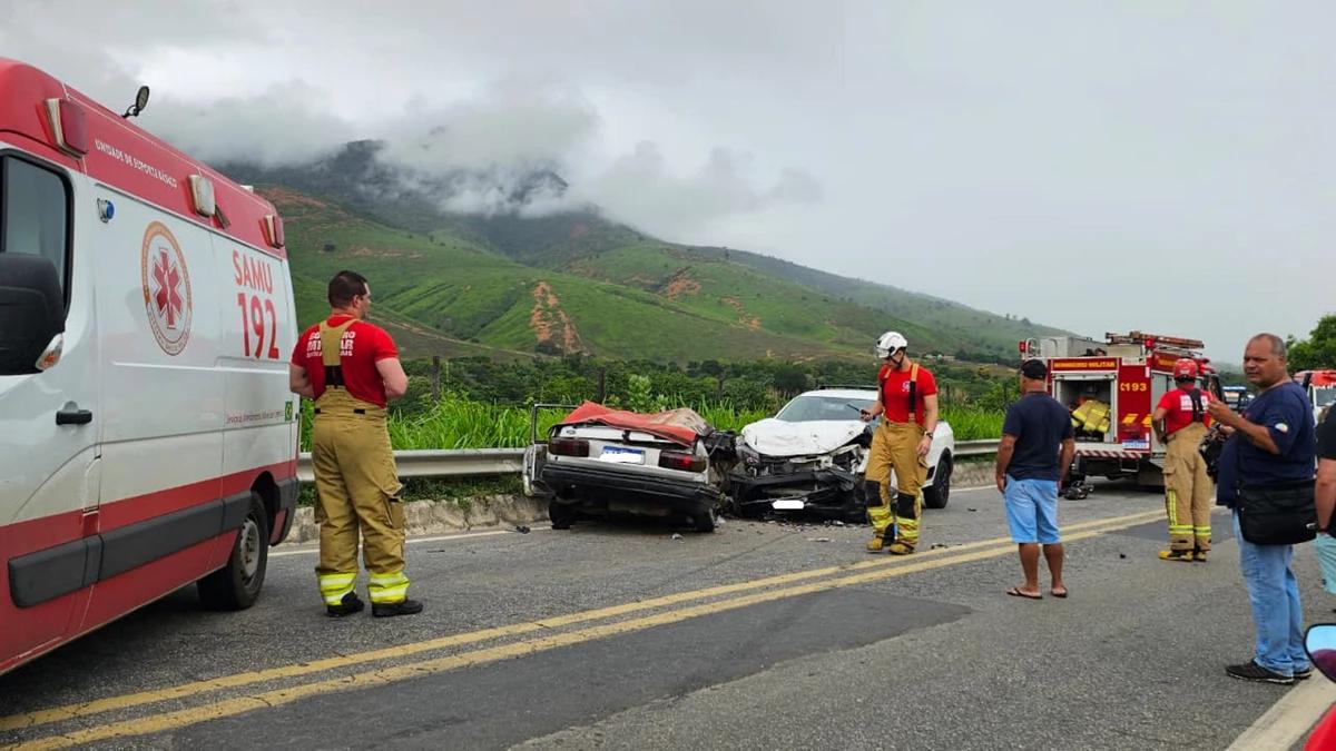 Quatro pessoas da mesma família morreram no acidente (Foto/PMMG/Divulgação)