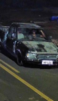 Veículo usado para dar apoio à tentativa de furto foi flagrado por câmeras de segurança e apreendido pela polícia. (Foto/Divulgação/PMMG)