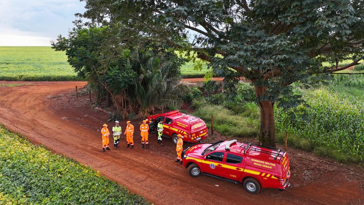Bombeiros resgataram duas mulheres que se perderam em área de mata próxima à 3ª Cachoeira, em Peirópolis. (Foto/Divulgação/CBMMG)