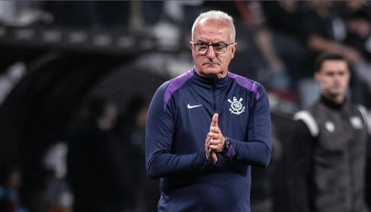 Dorival Júnior deve mandar a campo um time alternativo e mesclado entre titulares e suplentes (Foto/Instagram do técnico)