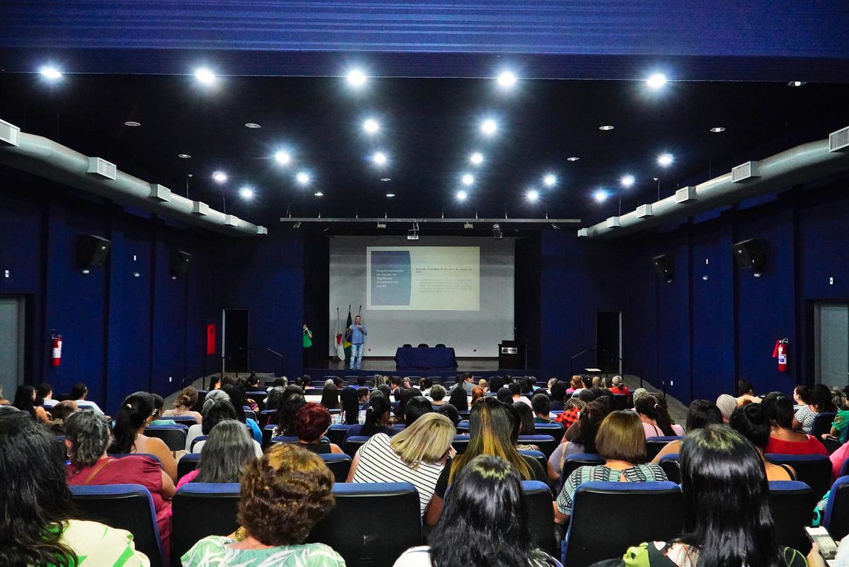 Apresentação do Estudo de Vulnerabilidade Respiratória aos profissionais da Atenção Primária. (Foto/Divulgação/PMU)