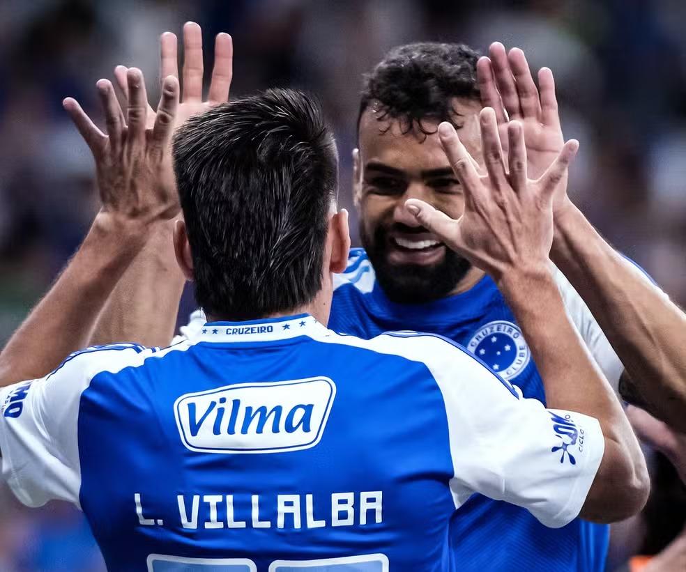 Fabrício Bruno e Villalba, zagueiros do Cruzeiro (Foto/Gustavo Aleixo/Cruzeiro)