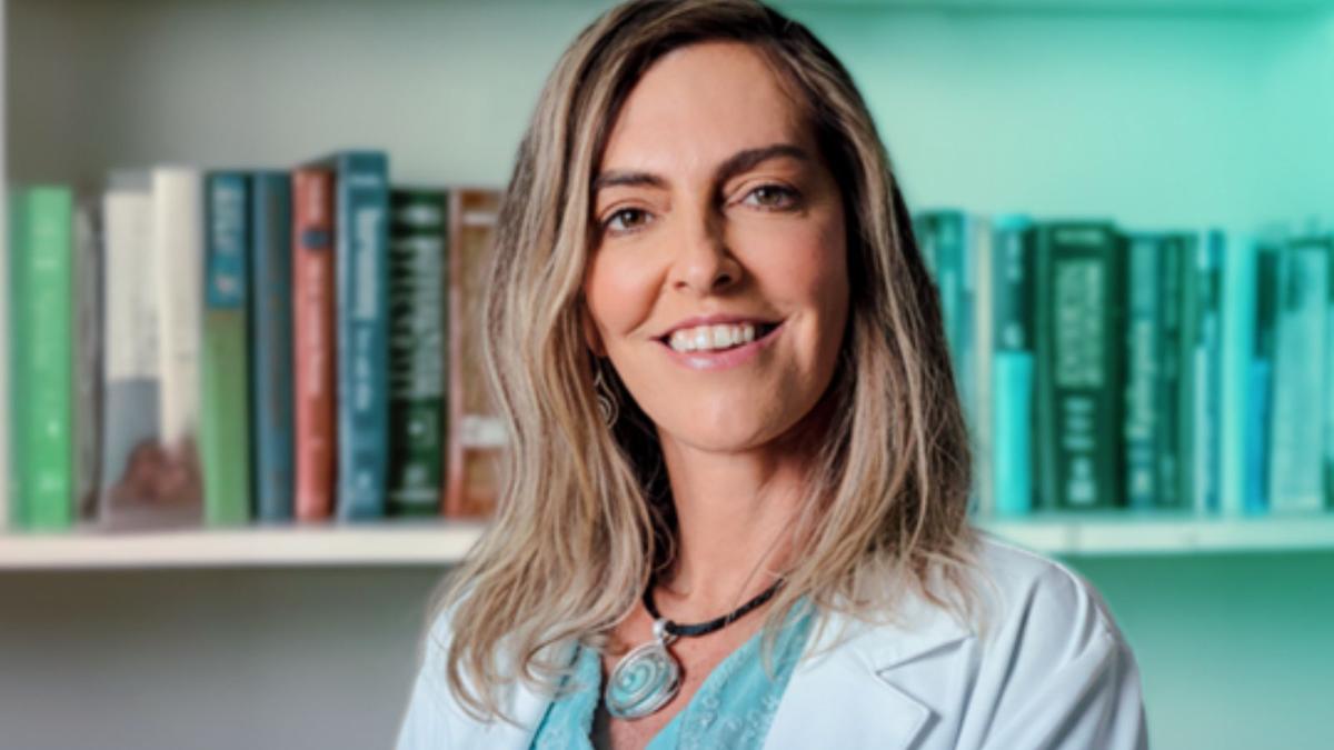 Formada em Ciências Biológicas e mestre em Biofísica pela UFRJ, com pós-doutorado pela Universidade de Illinois, nos Estados Unidos, Tatiana afirma que a ciência precisa dialogar com a realidade social (Foto/Reprodução)