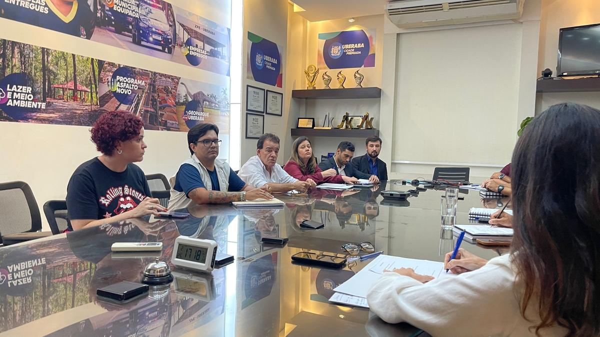 Reajuste será pago de forma retroativa, mesa de negociações foi oficialmente aberta e demais pautas da categoria avançaram no diálogo com o Executivo. (Foto/Divulgação)