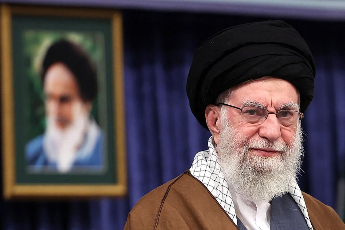 O líder iraniano Ali Khamenei (Foto/AFP PHOTO / HO / KHAMENEI.IR/ O Tempo)