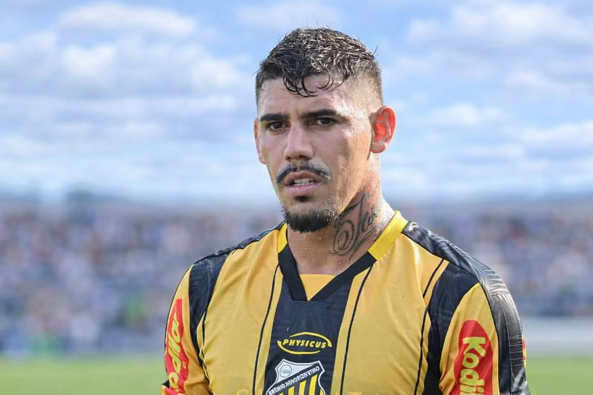Mayk marca no segundo tempo e coloca o Tigre do Vale na decisão estadual (Foto/AGIF)