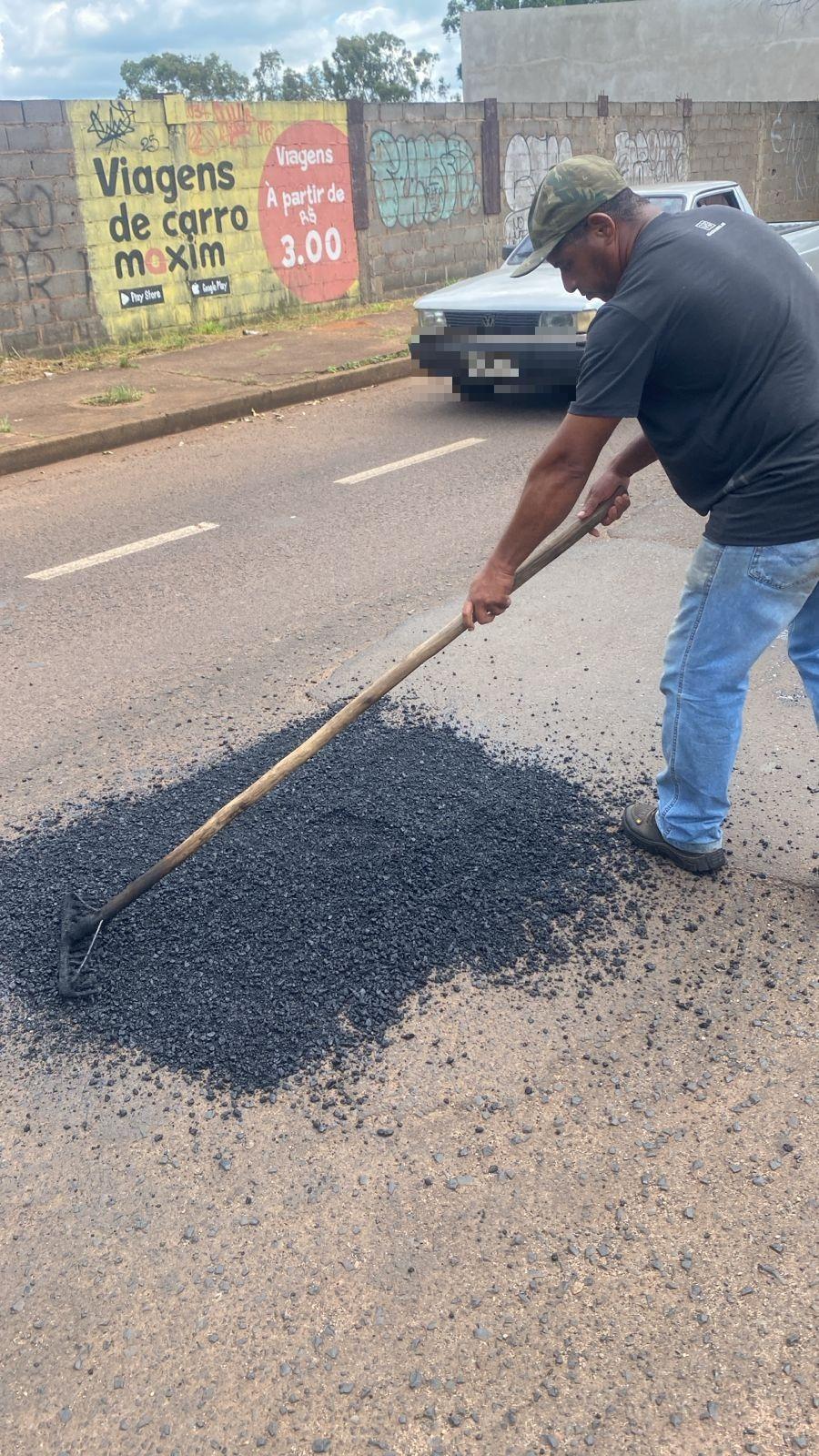 Em nota, a Sesurb informou que uma equipe esteve na avenida Maria Rodrigues da Cunha Rezende no dia 27 de fevereiro para realizar os reparos necessários, solucionando o problema apontado (Foto/Divulgação)
