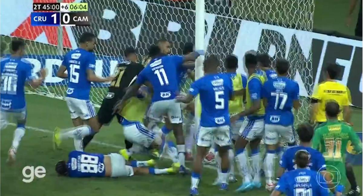 Briga entre Cruzeiro e Atlético-MG será analisada pelo tribunal desportivo estadual (Foto/Reprodução TV Globo)