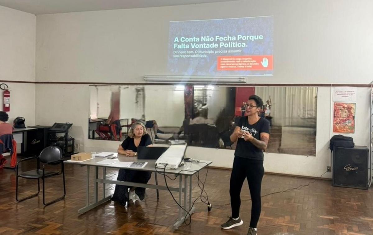 Assembleia na terça-feira rejeitou a proposta da Prefeitura de reajuste de 5,4% nos vencimentos dos professores da rede municipal de ensino (Foto/Divulgação)