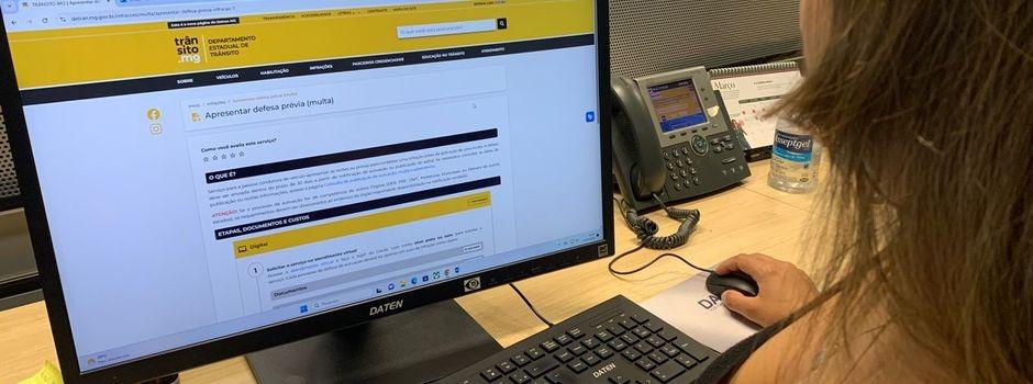 Motoristas podem contestar multas de trânsito em Minas Gerais por meio de plataformas digitais, sem necessidade de deslocamento presencial (Foto/Divulgação Detran-MG)