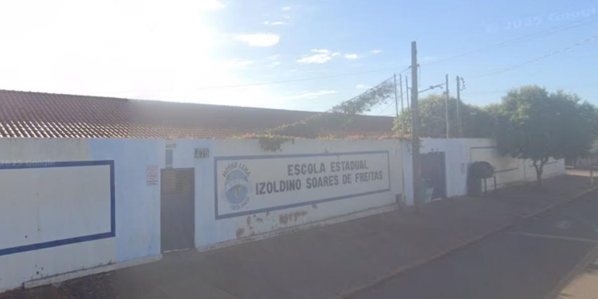 Suposto ataque à Escola Estadual Izoldino Soares de Freitas, em Limeira do Oeste, mobilizou forças de segurança. (Foto/Reprodução)