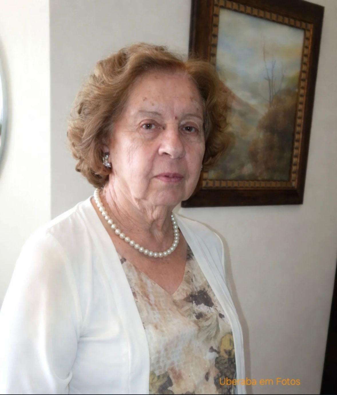 Carmem Braz Alves Maciel, proprietária do tradicional Hotel Metrópole (Foto/Uberaba em Fotos)