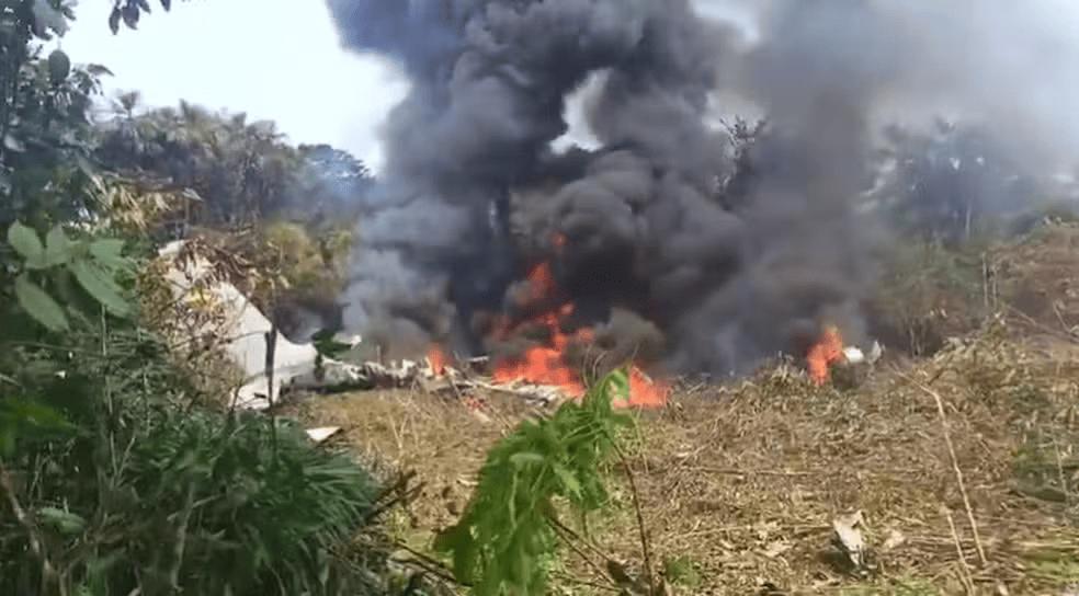O Hércules C-130, pertencente à Força Aeroespacial colombiana, é um dos modelos mais utilizados mundialmente e tem capacidade para transportar até 150 pessoas (Foto/Divulgação)