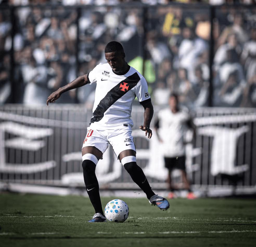 Robert Renan em ação pelo Vasco (Foto/Matheus Lima/Vasco)