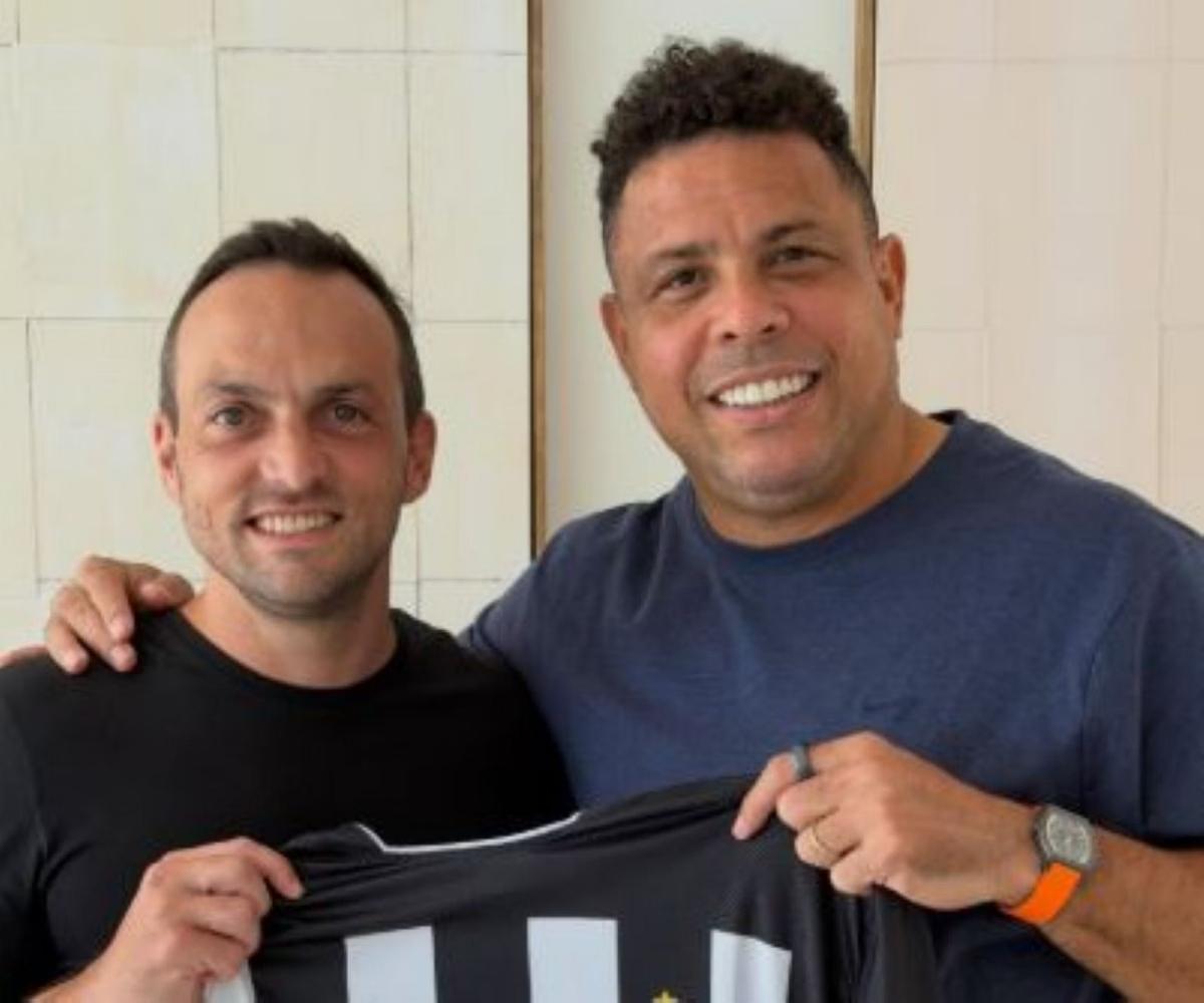 Ronaldo e Enrico trabalharam juntos na SAF do Cruzeiro (Foto: Reprodução / Instagram @enrico.ambrogini)