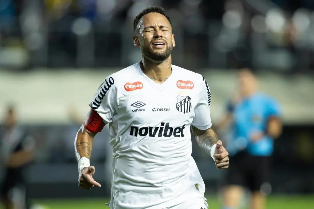 Neymar durante o jogo da 4° rodada do Brasileirão entre Santos e Vasco (Foto/Léo Barrilari/GazetaPress)