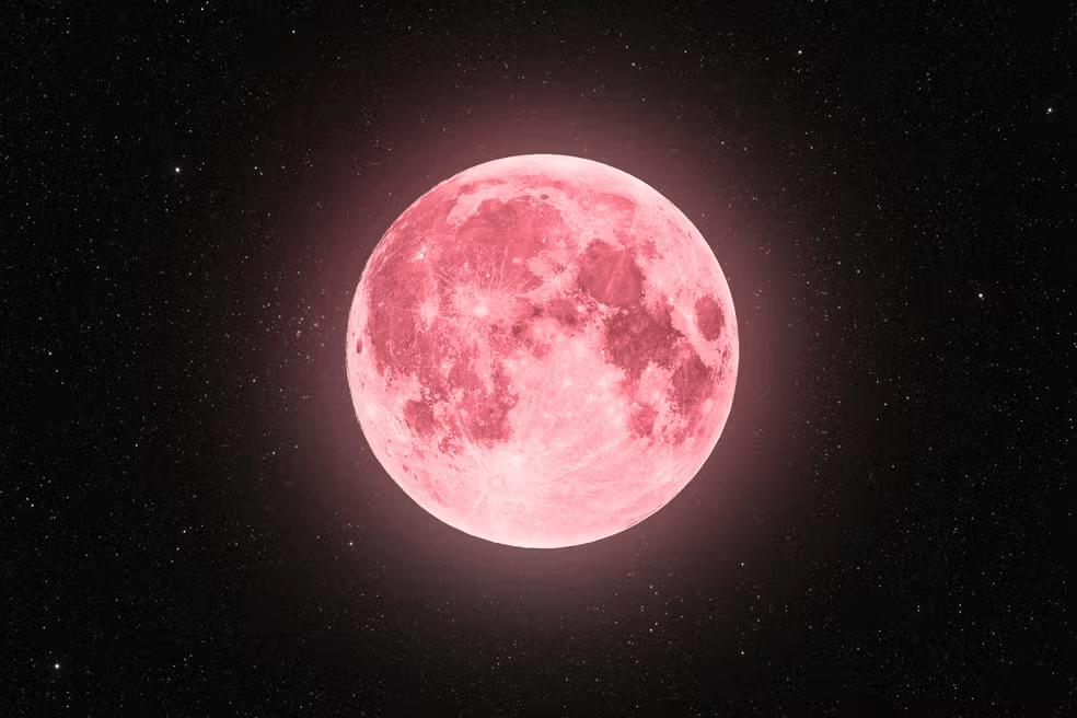 No dia 2 de abril, ocorre a Lua Cheia, conhecida como Lua Rosa (Foto/Getty Images)
