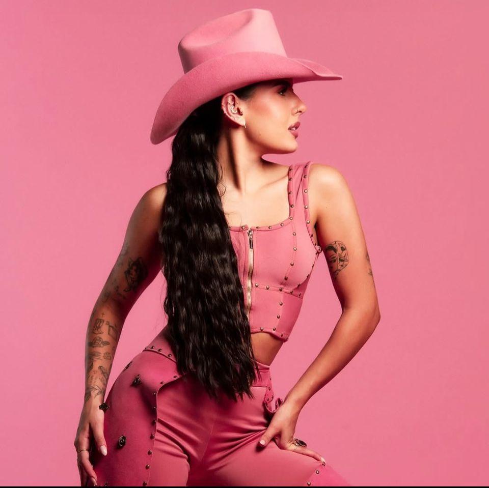 Ana Castela abre os shows da temporada (Foto/Divulgação)