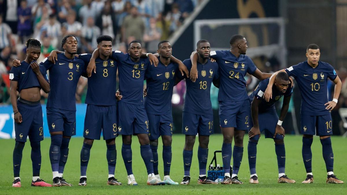 Les Bleus ultrapassam Espanha e Argentina após vitórias em 2 amistosos (Foto/Reprodução)