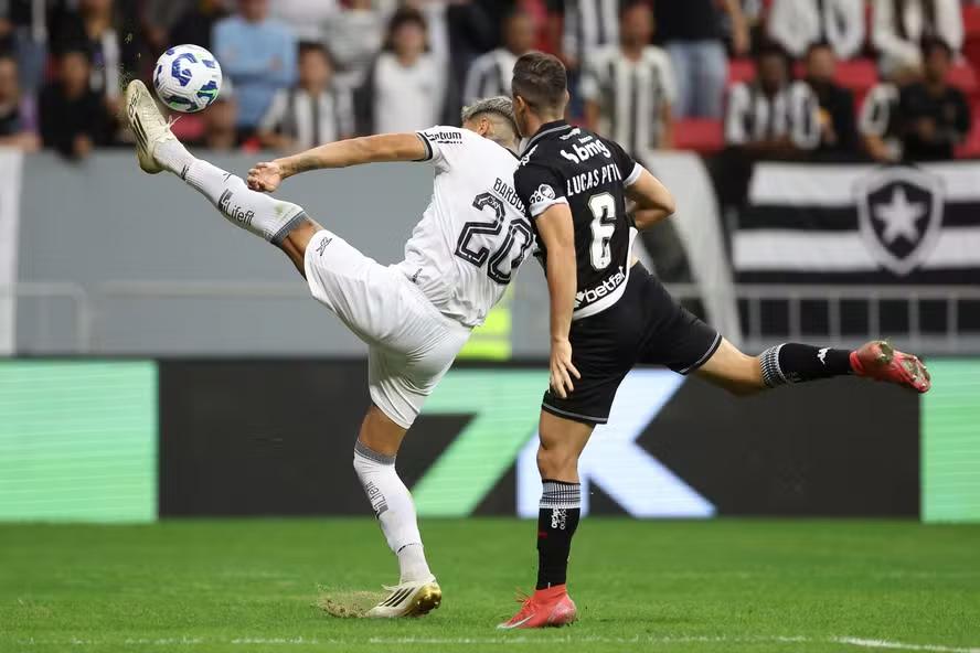 Clima de rivalidade marca confronto entre Vasco e Botafogo no Brasileirão. (Foto/Ilustrativa)