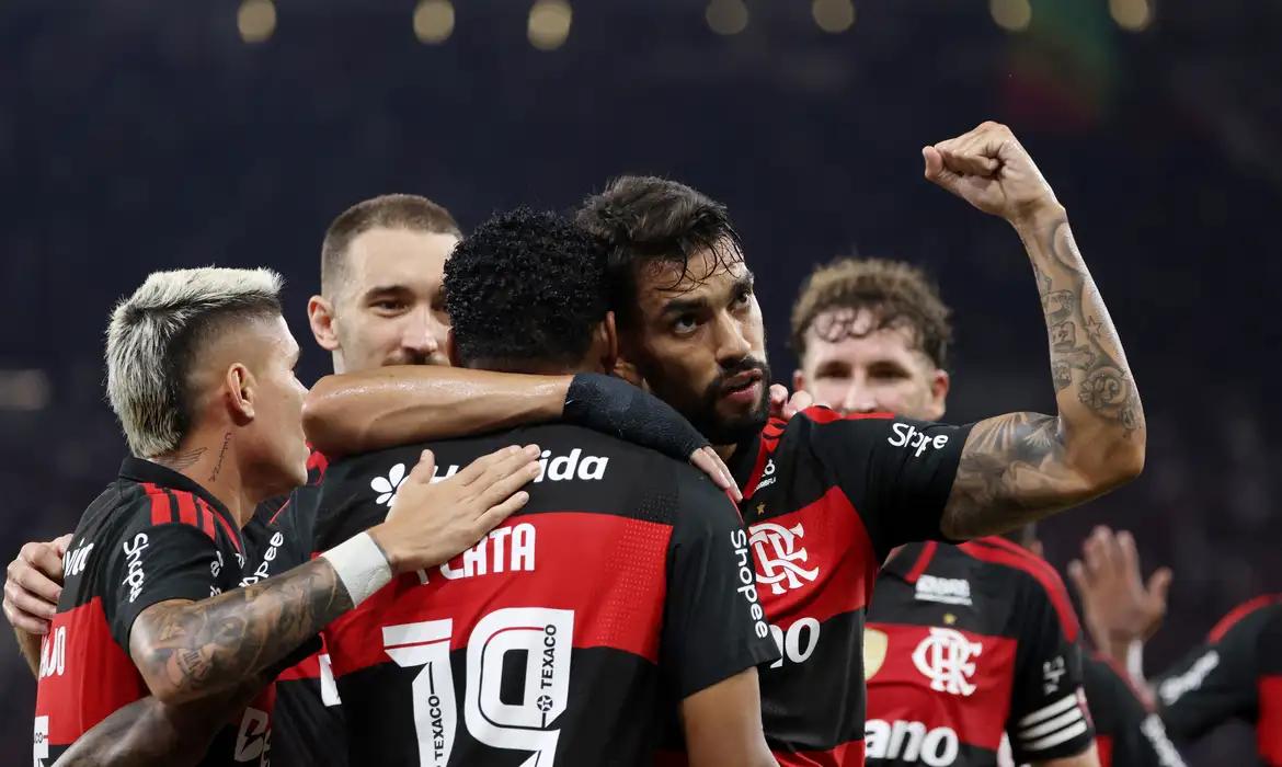 Lucas Paquetá marca golaço e sela a vitória do Flamengo por 3 a 1 (Foto/SERGIO MORAES)