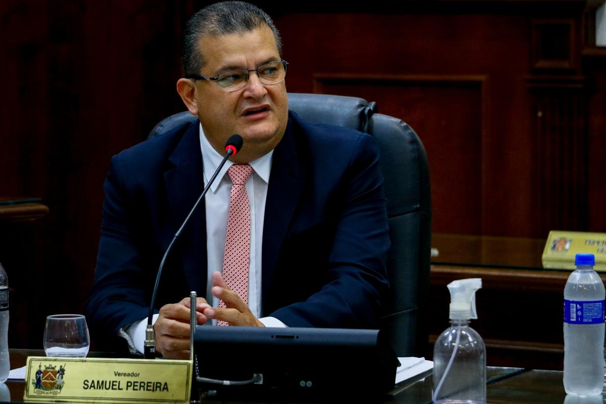 Líder da prefeita na Câmara, vereador Samuel Pereira, explicou que cada um dos 14 vereadores da base destinará pouco mais de R$ 200 mil para reforçar o subsídio (Foro/Rodrigo Garcia)