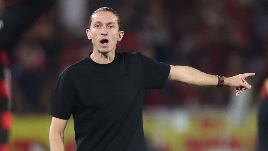 Ex-treinador rubro-negro busca oportunidade no futebol europeu após encerrar passagem vitoriosa pelo clube carioca (Foto/Reprodução)