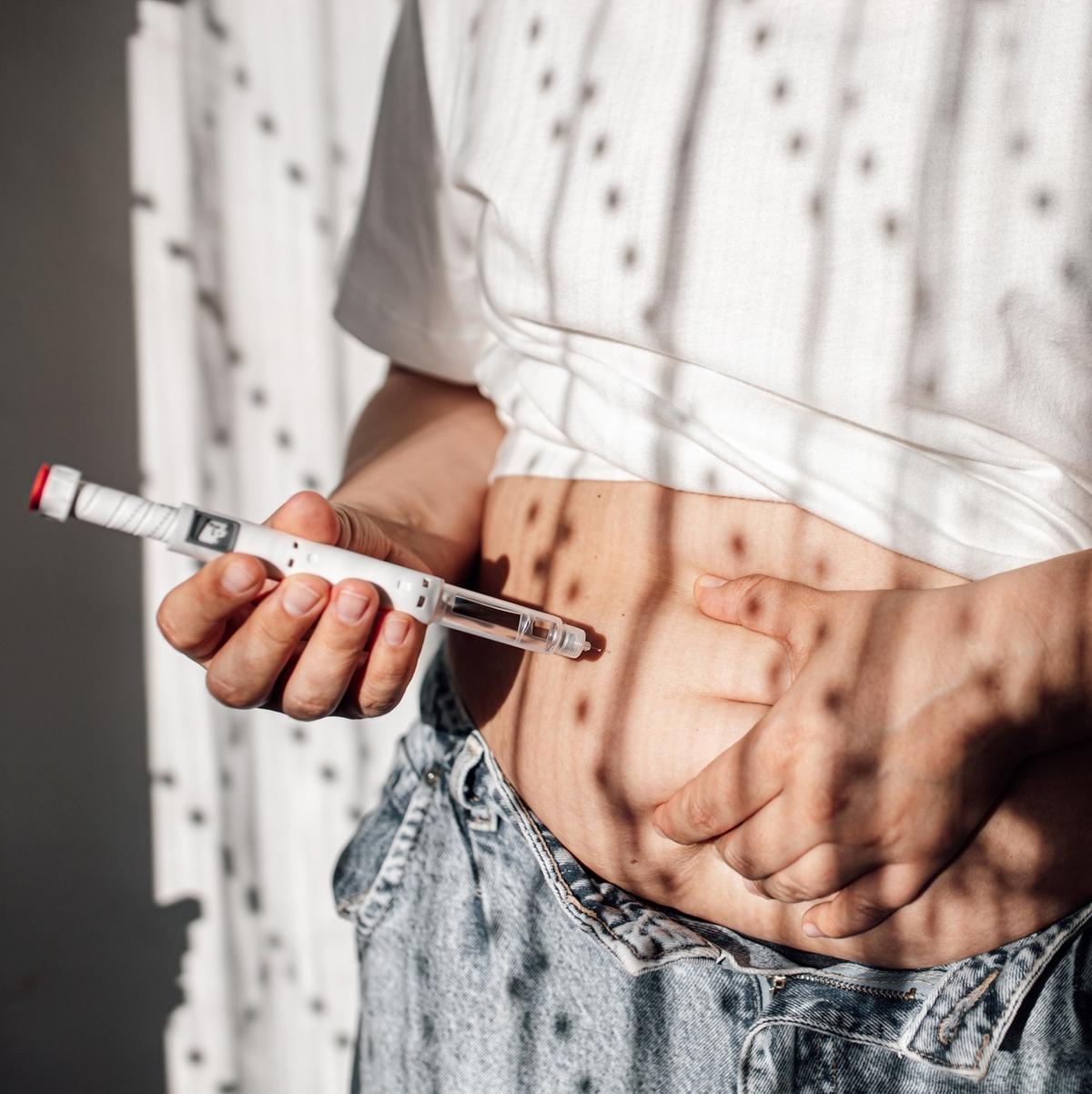 Segundo a especialista, esses medicamentos não devem ser utilizados com finalidade estética ou para perda de peso leve (Foto/Divulgação)