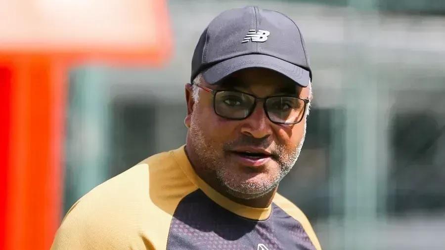 São Paulo ainda não conseguiu regularidade nas mãos de Roger Machado (Foto/Érico Leonam/SPFC)