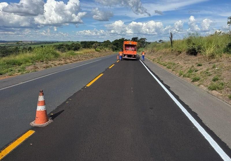 Os serviços ocorrem sempre das 7h às 17h e podem provocar alterações no tráfego (Foto/Divulgação EPR Rodovias)
