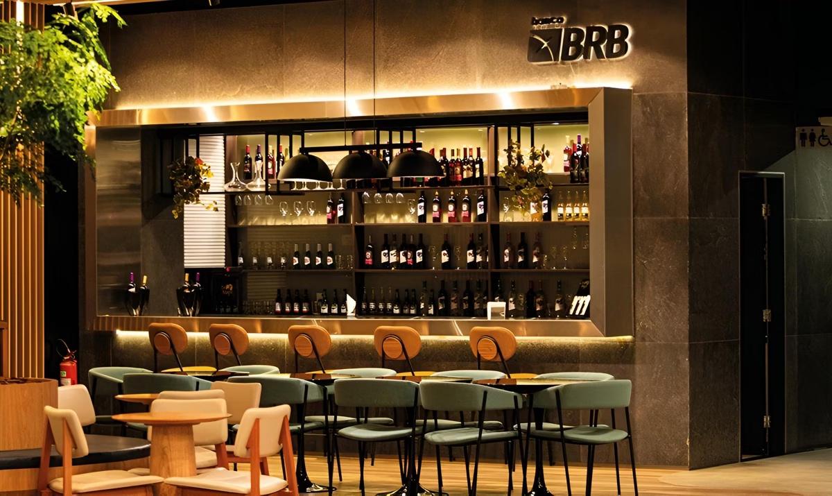 Sala VIP do aeroporto de Brasília: BRB firmou contrato de R$ 58,3 milhões, com vigência de três anos, para determinados clientes acessarem o espaço de forma gratuita (Foto: Divulgação/BRB Card)