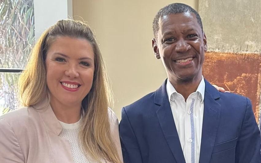 Prefeita Elisa Araújo viajará ao exterior por nove dias, o que não exige que o vice assuma a função, o que lhe renderia incompatibilidade diante da condição de pré-candidato (Foto/Reprodução)
