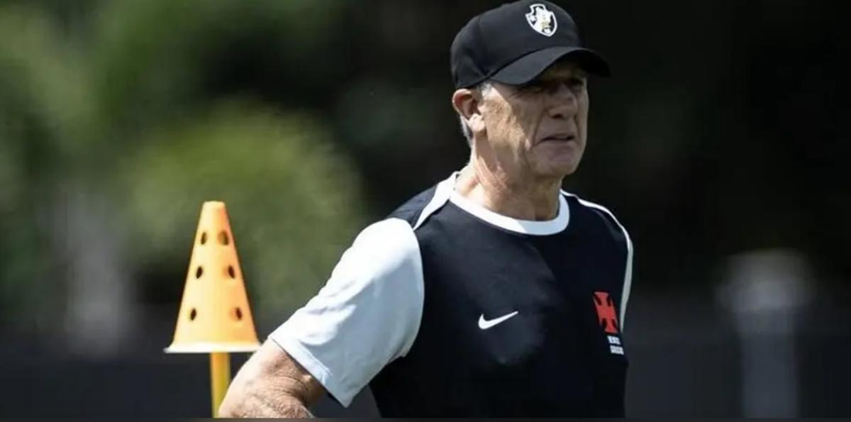 Treinador não viajou para jogo na Argentina e foi punido pela Conmebol (Foto/Alexandre Vidal/Flamengo)