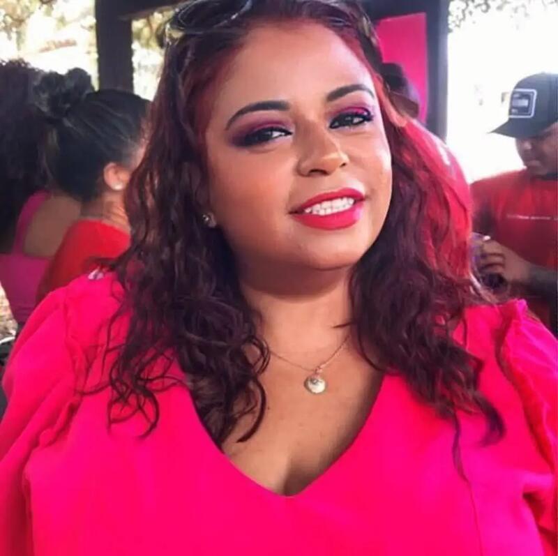 Cumprimentos da coluna à professora Josiana de Sousa Neves Pinsfelt, diretora da Escola Municipal Joubert de Carvalho, aniversariante deste mês (Foto/Arquivo pessoal)