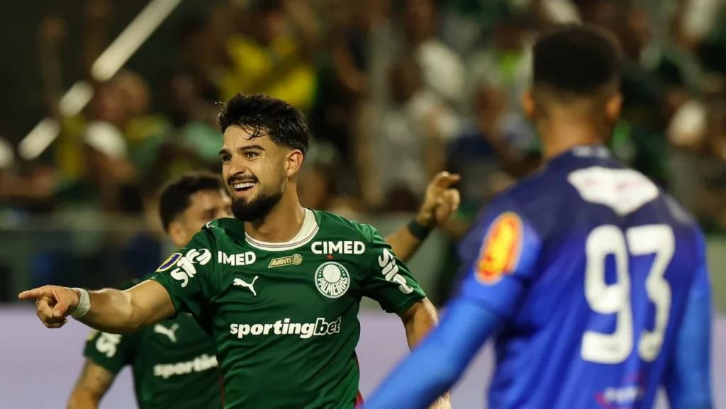 Atacante argentino é alvo prioritário do clube espanhol para a próxima janela (Foto/César Greco)