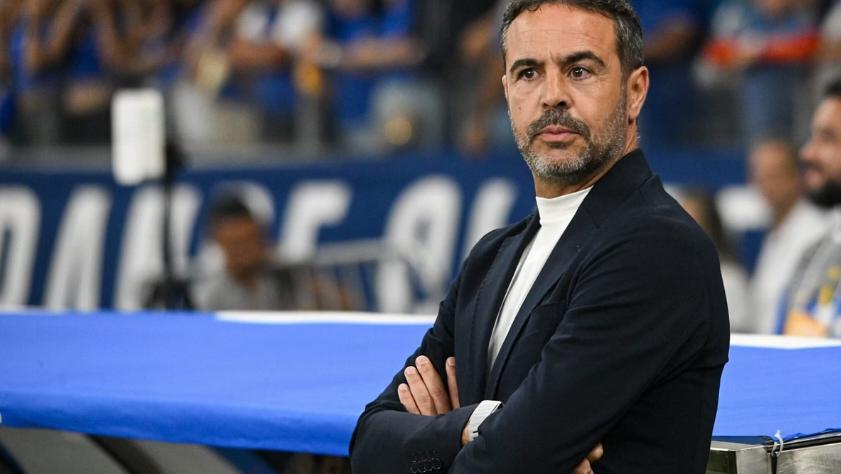 Artur Jorge em Cruzeiro x Atlético-MG (Foto/Paulo Ti/Thenews2/Folhapress)