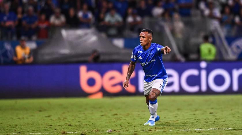 Marquinhos tem 23 anos e contrato até o fim de 2028 (Foto/Rodney Costa/O TEMPO)