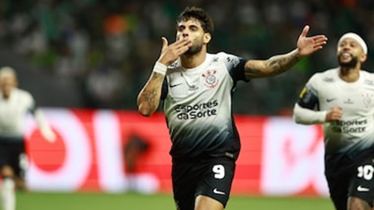 Gol de Yuri Alberto no segundo tempo garantiu a classificação do time paulista na Neo Química Arena. (Foto/Alex Silva/Estadão)