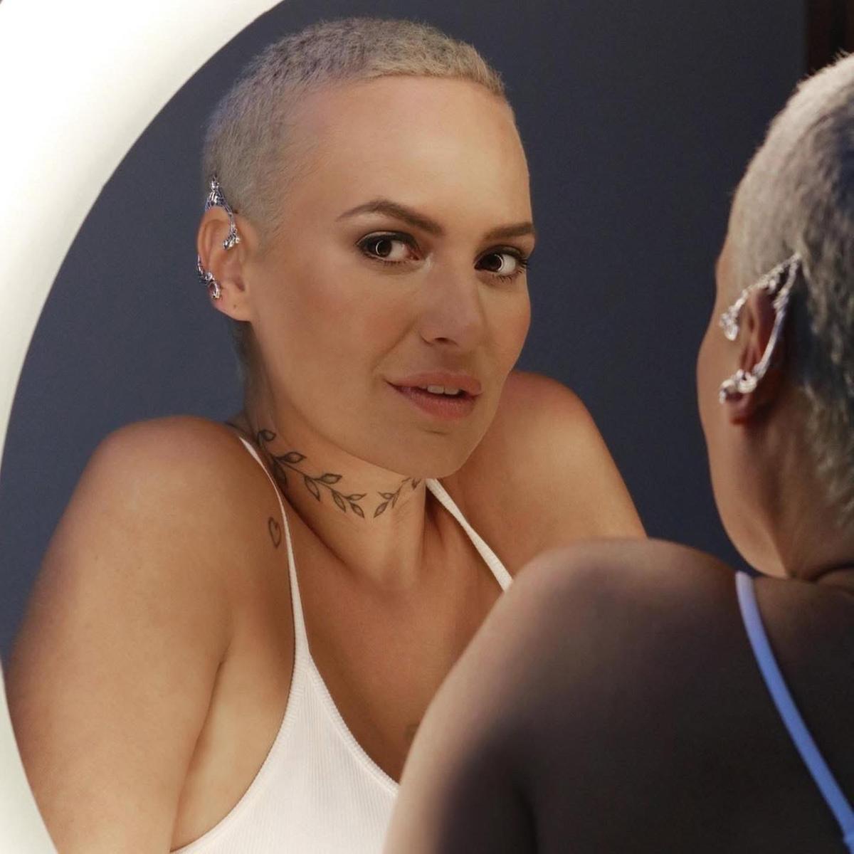 Dani Salci assopra as velinhas no dia 16/05. Parabéns! (Foto/Divulgação)