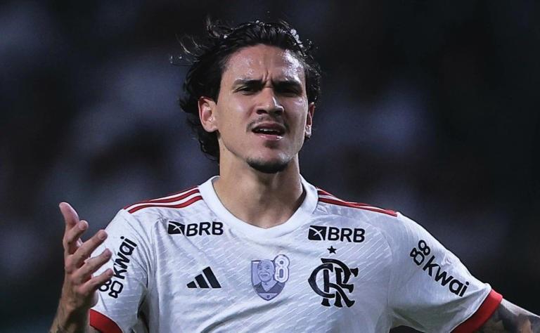 Pedro marcou no fim e garantiu o 1 a 1 na Arena da Baixada pela 16ª rodada. (Foto/Ettore Chiereguini/AGIF)